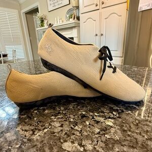 Otbt Wilma Shoes Women’s Tan 8.5 M Athleisure Cream black knitted casual shoes